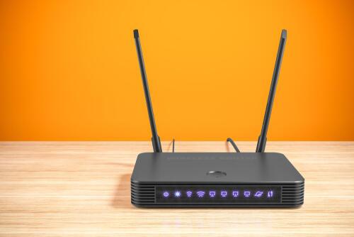 不要になった【無線ルーター】そのまま処分は絶対ヤメて！じゃあどうすれば？→“数秒のひと手間”を覚えておこう！