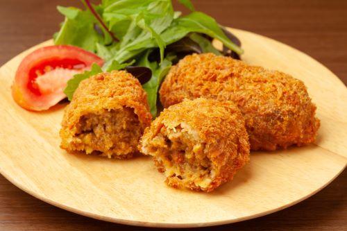 「またカレーか…」なんて言わせない♡残りカレーが大変身する【簡単リメイクレシピ】7選！最後まで飽きずに楽しめる♪