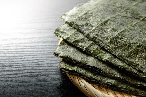 「感動…」湿気た“海苔”が見事に復活！パリパリ食感を取り戻す簡単ワザ＆保存術を紹介☆