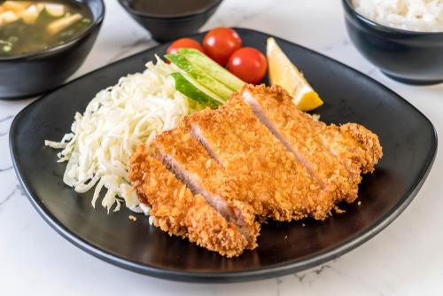 「ダイエット中こそ“とんかつ”がおすすめ」ってどういうこと！？我慢しなくて大丈夫！【食べ方のコツ】を知って堪能しよう♪
