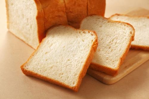 「冷凍食パンがうまく焼けない…」←こんな人は絶対やって！「ふわ＆カリッ」を叶える“究極の”解凍方法＆焼き方！