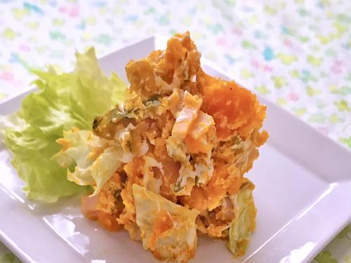 素材の旨みがギュッ♡マヨ“控えめ”がうれしい『かぼちゃサラダ』の簡単レシピ｜隠し味の“お酢”が決め手！