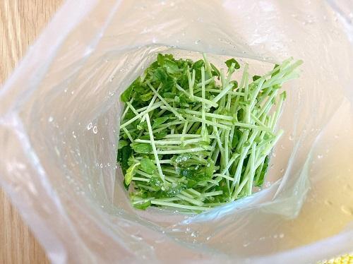 「そういうのが知りたかった！」→“洗い物”が激減する【ポリ袋】活用術！料理がもっと楽しくなる♡