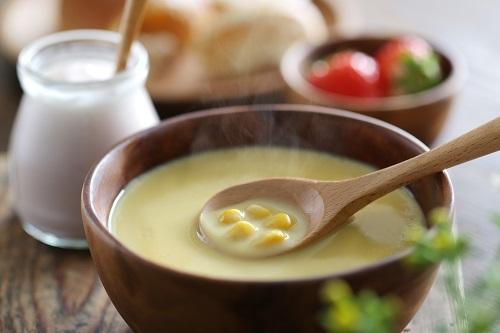市販のコーンスープが“感動するほど”美味しくなる♡意外すぎる【ちょい足しアレンジ】5選紹介！