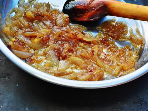 コクと旨みがギュッと詰まった『あめ色玉ねぎ』→レンチンで作れるの知ってた？驚愕の超☆時短テクを紹介！