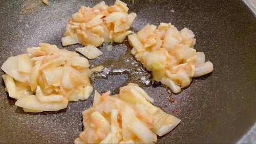 生地を焼いていく1