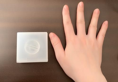 シンプルな見た目のプチプラアイテム