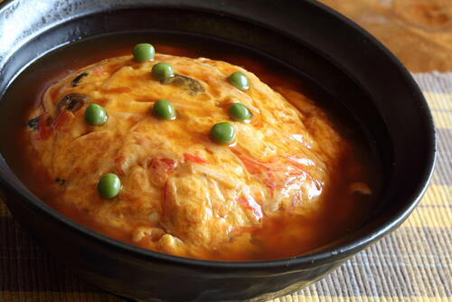 【裏ワザ】冷凍してもふわふわ卵の天津飯になる方法とは！役立つ『どんぶりクイズ』に挑戦！
