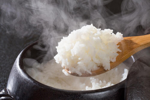 【レシピ】天丼をサクサクに仕上げたいなら〇〇を使う！役立つ『どんぶりクイズ』に挑戦！