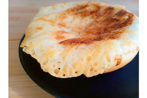 韓国料理「パネチキン」そっくり？カリカリチーズのパンがローソンに登場！