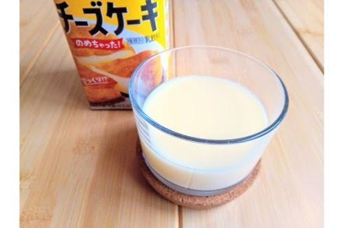 「ケーキは丸飲み」が令和流！ゆるっと系チーズケーキ味ドリンクが新発売！