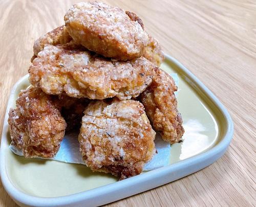 「鶏ひき肉の唐揚げ」