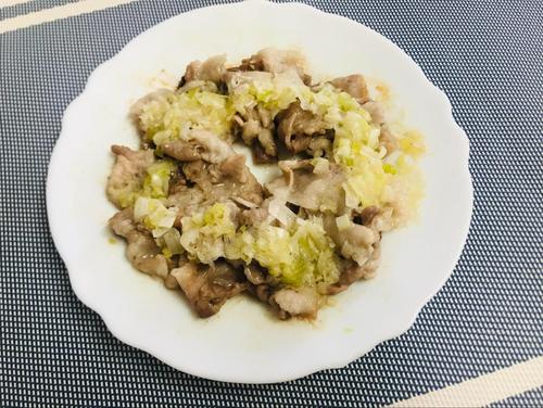 【豚肉のネギ塩蒸し】ごはんが止まらない味を電子レンジでお手軽に！