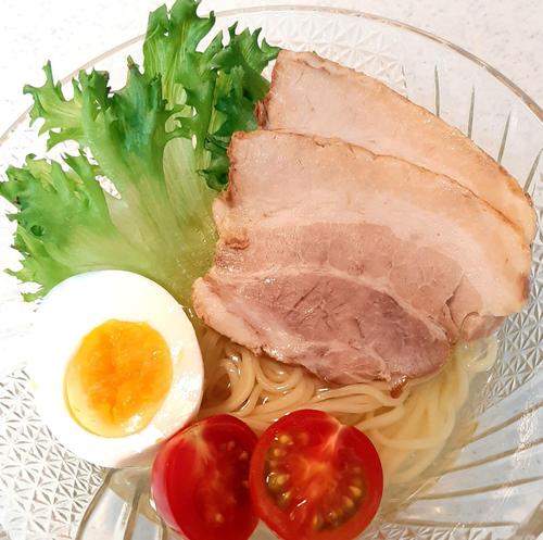 【冷やし塩ラーメン】暑い夏に食べたいあっさり美味しい一杯