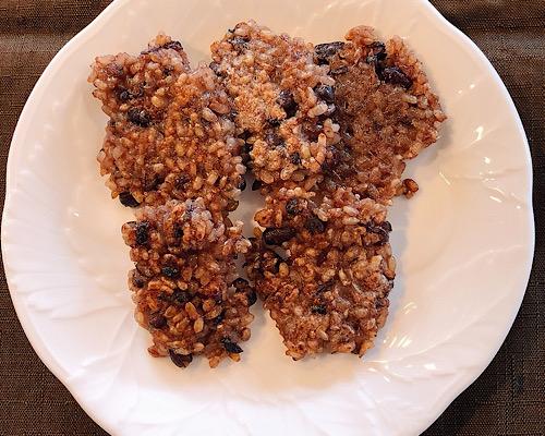 【かつおぶし入りお赤飯のおやき】あまったお赤飯をアレンジ！