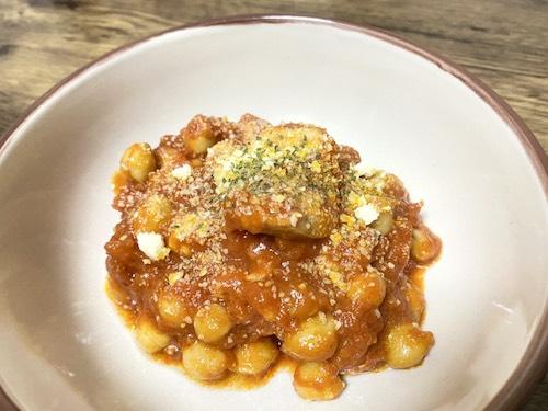 【チキンとひよこ豆のトマト煮】オシャレなカフェ風ランチに！