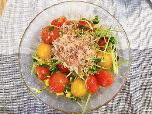 【豆苗とトマトのオリーブオイルサラダ】ポリ袋で簡単！洗い物最小限！