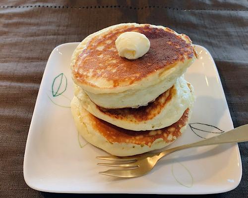 【ふわふわホットケーキ】いつものホットケーキにチョイ足し！