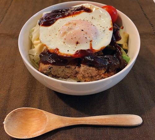 ハンバーグが残ったらロコモコ丼