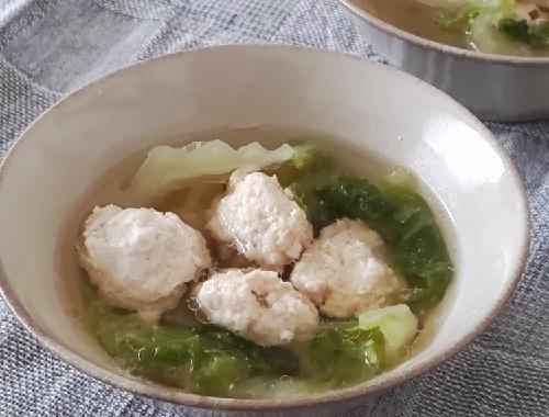 鶏つみれと白菜の中華スープ