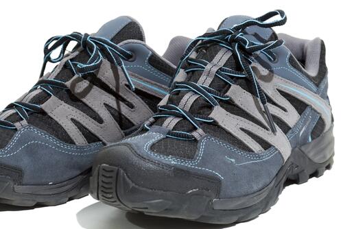 ゴアテックスの靴の手入れ方法と、手入れに必要な道具とは？