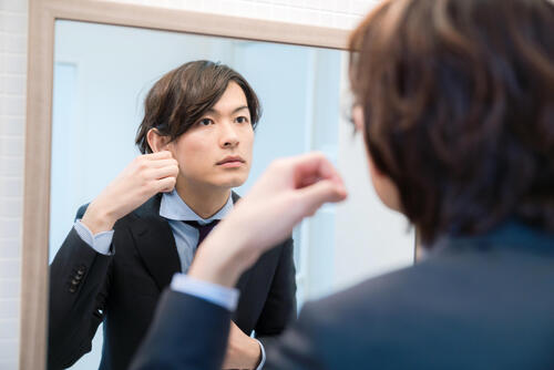 メンズ向け ヘアワックスの正しい使い方をたった4ステップで解説 身嗜み オリーブオイルをひとまわし