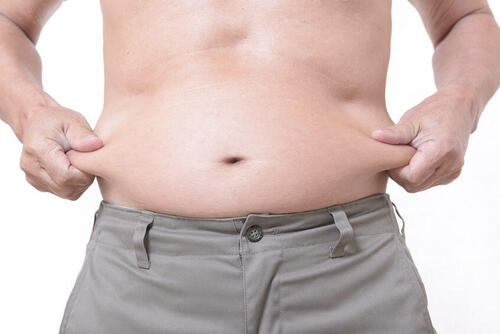 内臓脂肪に効果的な筋トレを紹介！効率的に脂肪を減らすコツとは