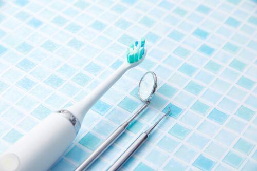 電動歯ブラシの正しい使い方！間違った方法だと歯垢が落ちない！？