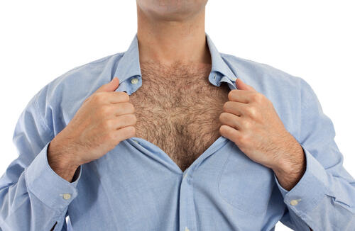 胸毛脱毛はもはや常識 胸毛が濃い男性必見のおすすめ脱毛方法とは 身嗜み オリーブオイルをひとまわし