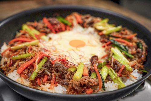 とろ～りチーズとカリカリおこげ！チーズビビンバの作り方